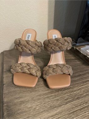 Steve Madden Kenley Gold Heels